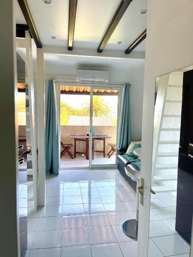 Magnifique Studio Vue Mer A 5 Minutes De La Plage Сен-Сир-сюр-Мер Экстерьер фото